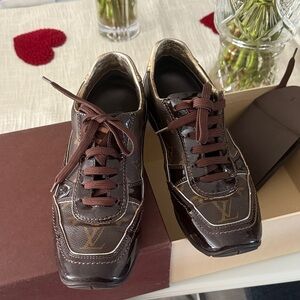 Louis Vuitton Brown Sneakers